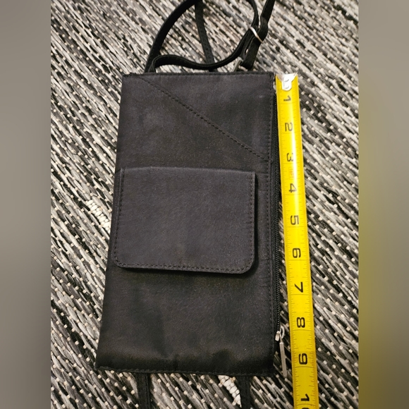 TRAVELON Crossbody Bag/Wallet (NWOT) - Picture 5 of 8